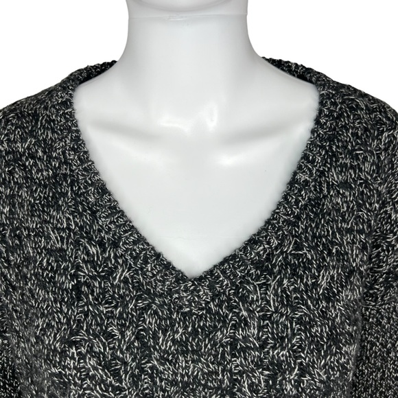 Athleta Northern Lights Asymmetrical Sweater Women Marled Gray Knit L - Picture 2 of 7